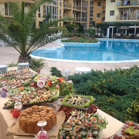 Joya Park Complex Apartment