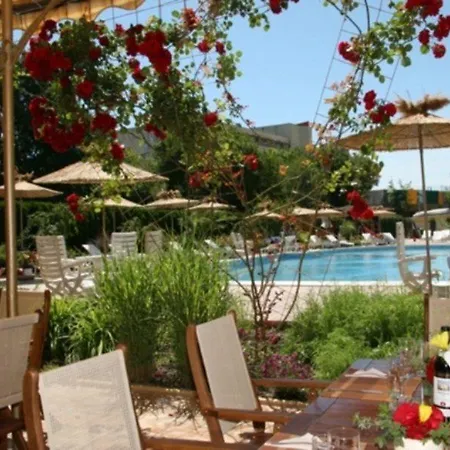 Joya Park Complex Apartment